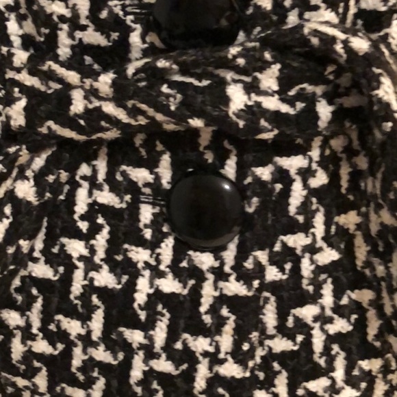 Perfect to finish basic black! - Picture 3 of 8